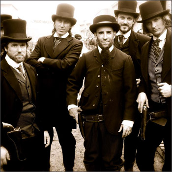 デッドウッド 銃とsexとワイルドタウン 放映開始 Macaroni Westerns